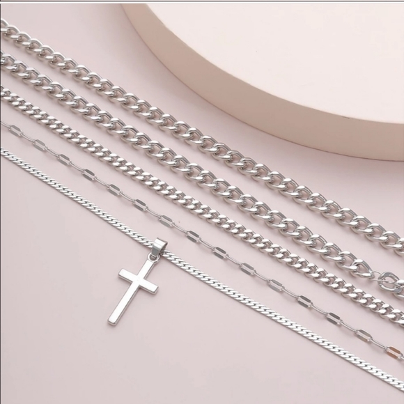 New Cross Female Silver Color Thick Chain Necklace - Picture 3 of 7